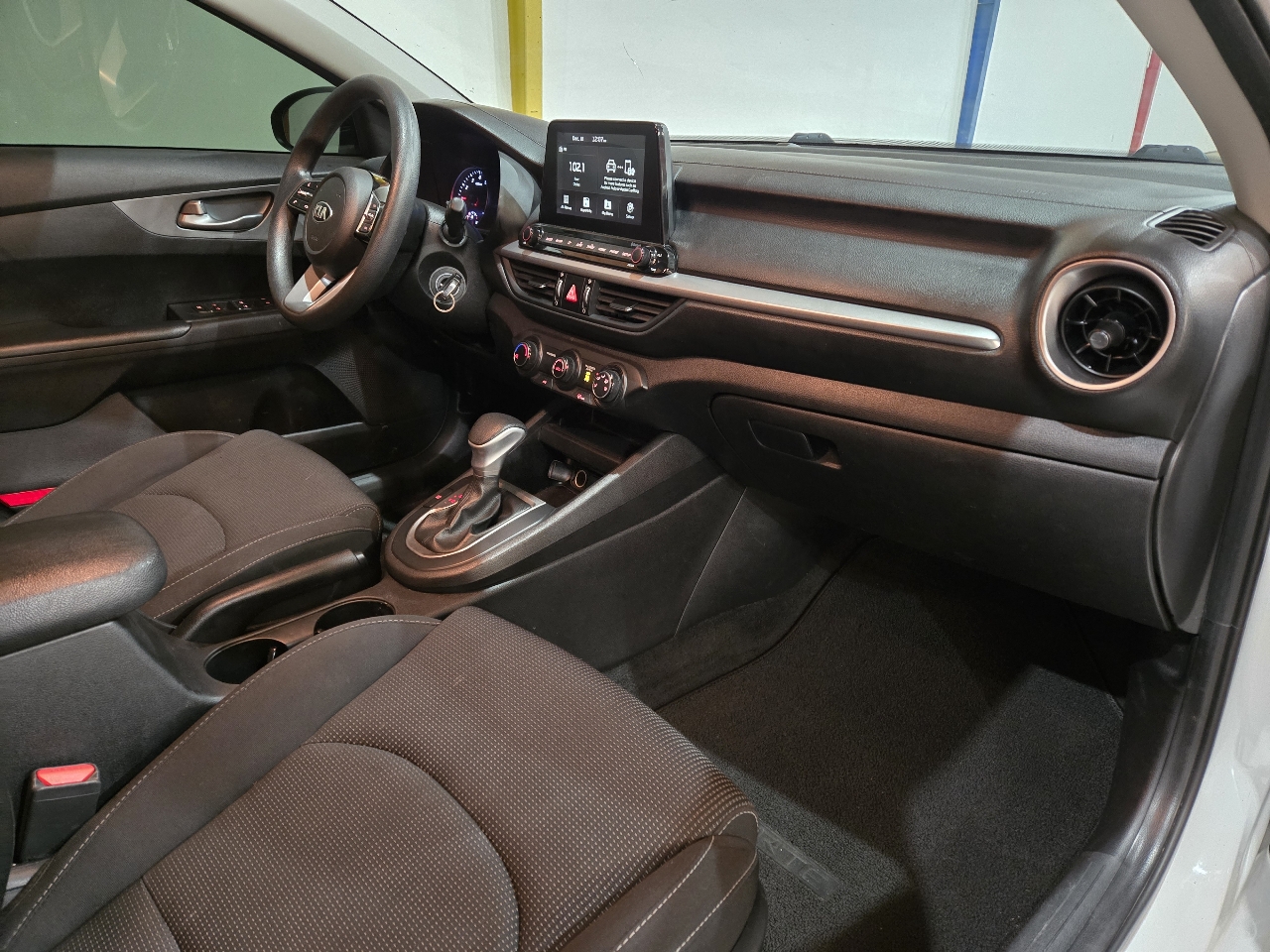 Kia Forte LXS IVT 2020