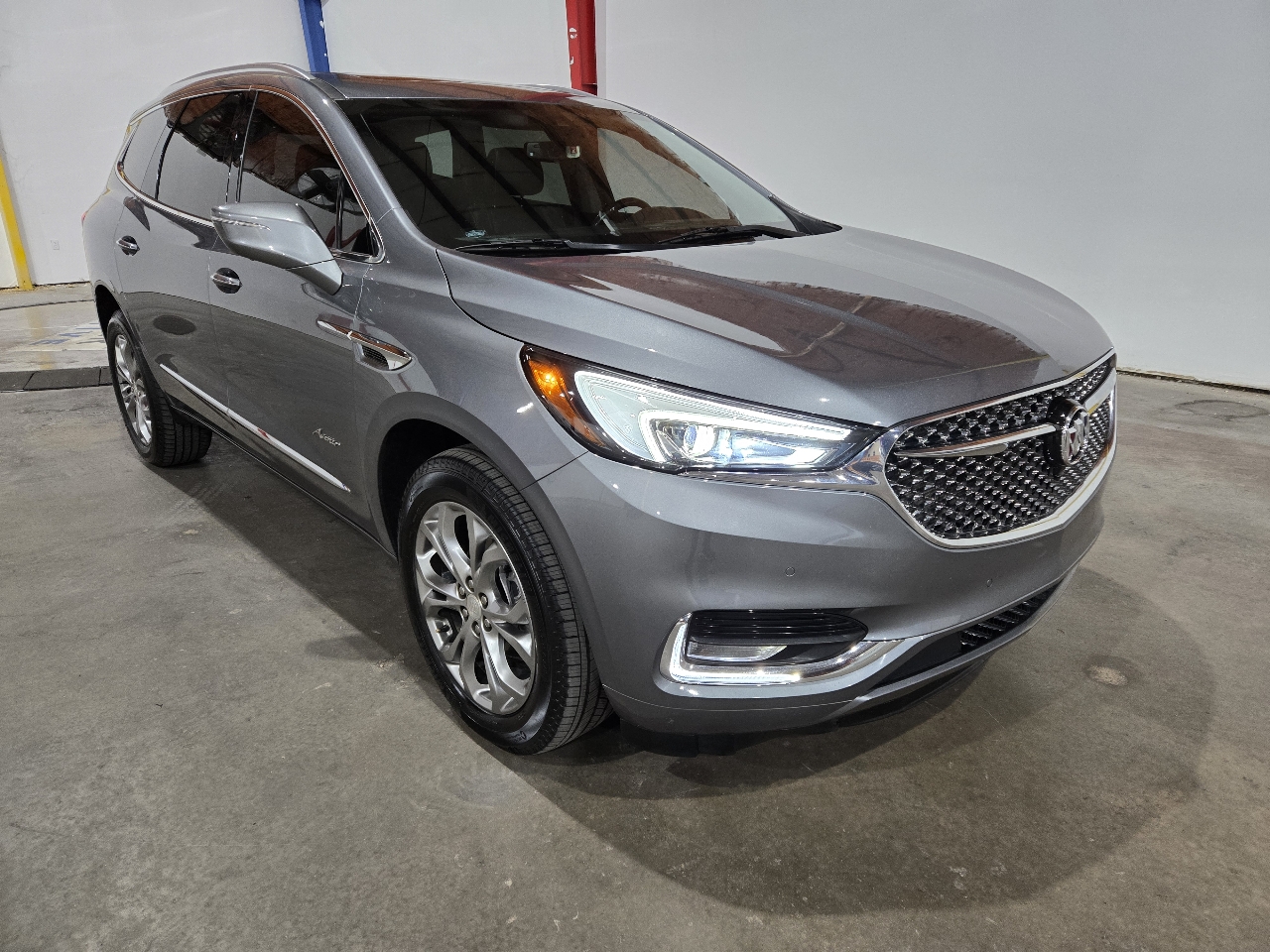 2021 Buick Enclave FWD 4dr Avenir