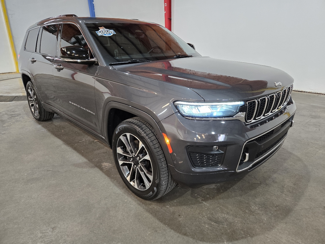 2021 Jeep Grand Cherokee L Overland 4x2