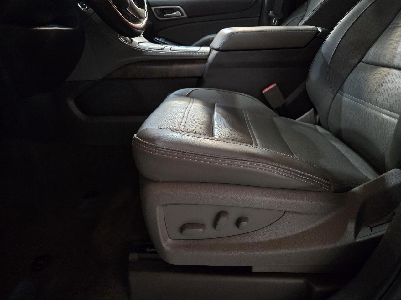 GMC Yukon 4WD 4dr Denali 2018