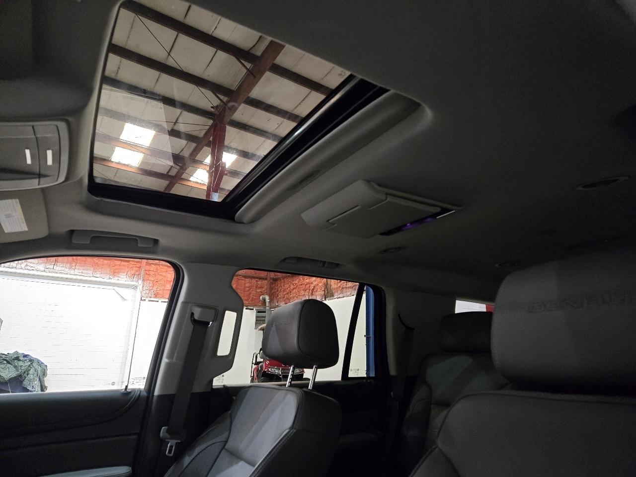 GMC Yukon 4WD 4dr Denali 2018