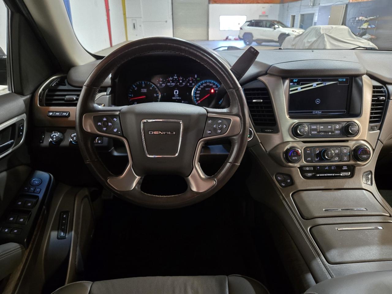 GMC Yukon 4WD 4dr Denali 2018