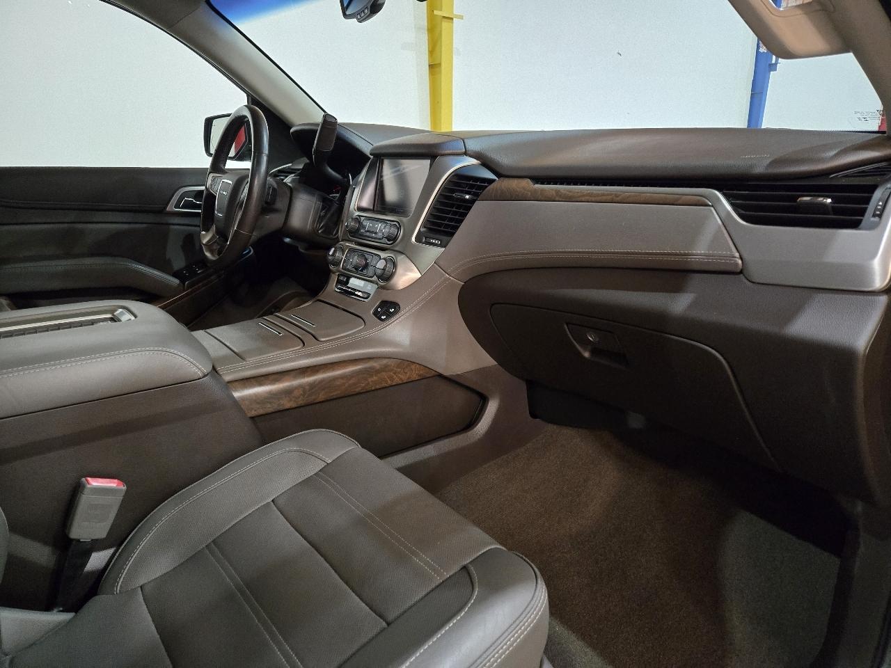 GMC Yukon 4WD 4dr Denali 2018