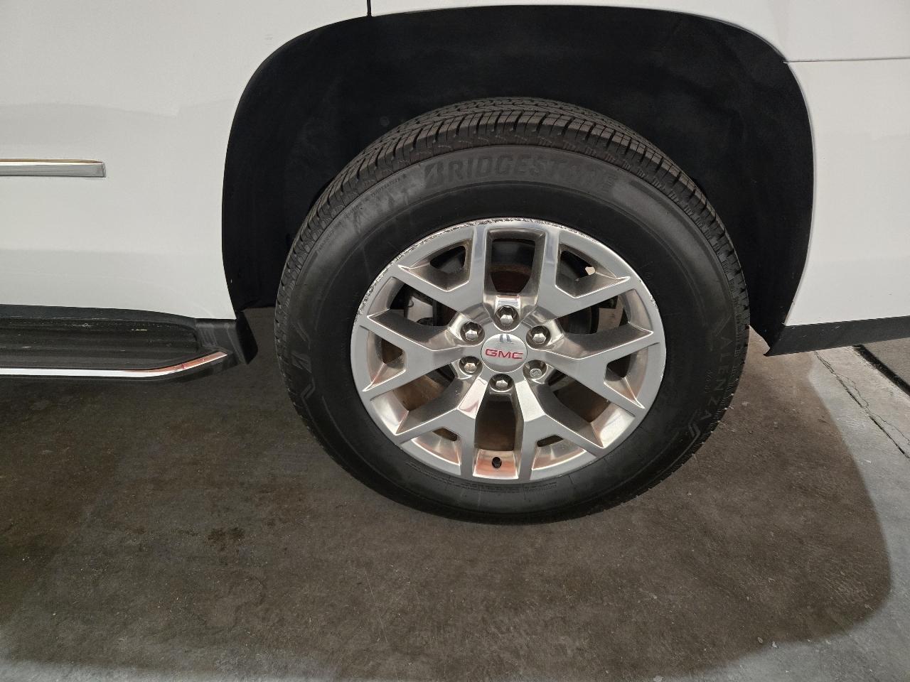 GMC Yukon 4WD 4dr SLT 2016