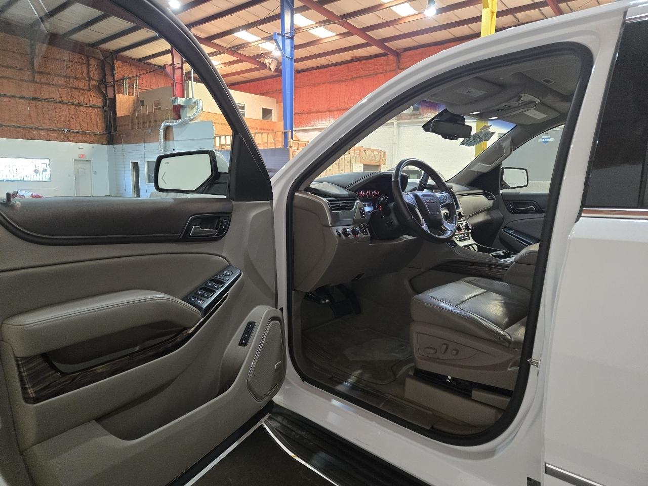 GMC Yukon 4WD 4dr SLT 2016