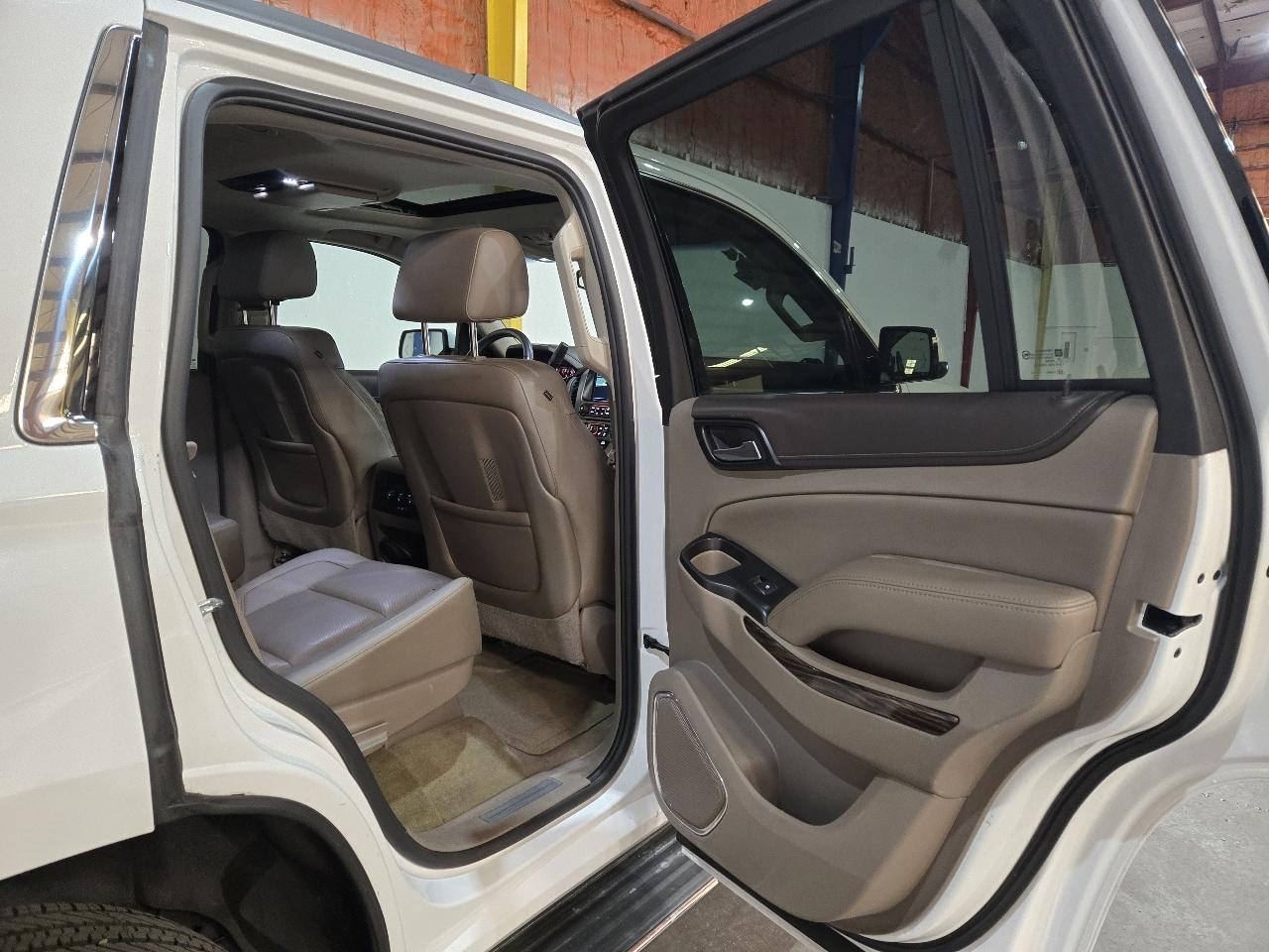 GMC Yukon 4WD 4dr SLT 2016