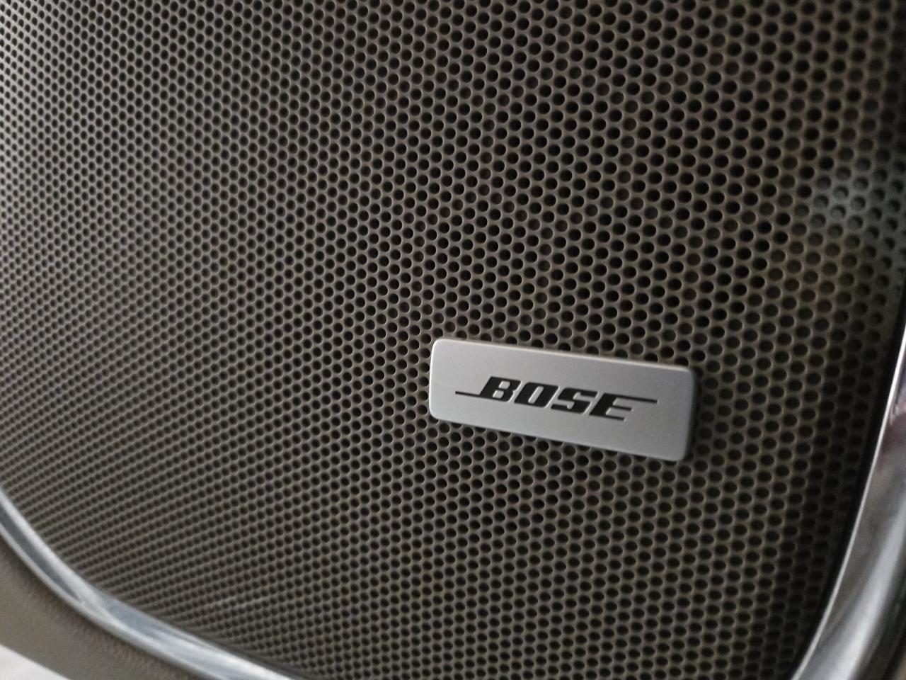 GMC Yukon 4WD 4dr SLT 2016