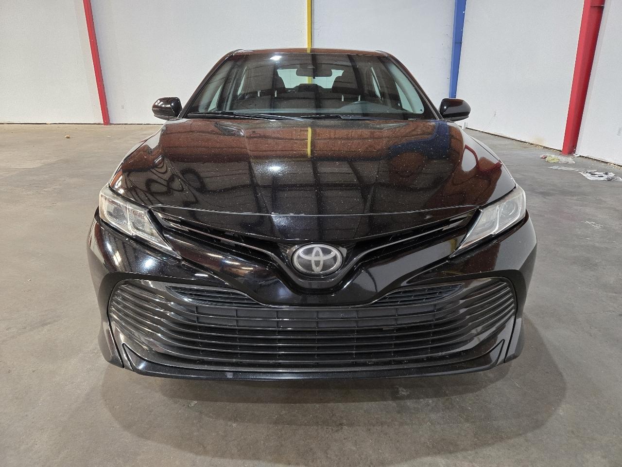 Toyota Camry XLE Auto (Natl) 2018