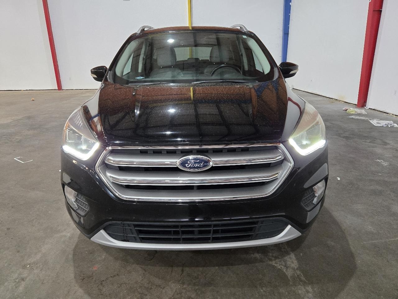 Ford Escape Titanium FWD 2017