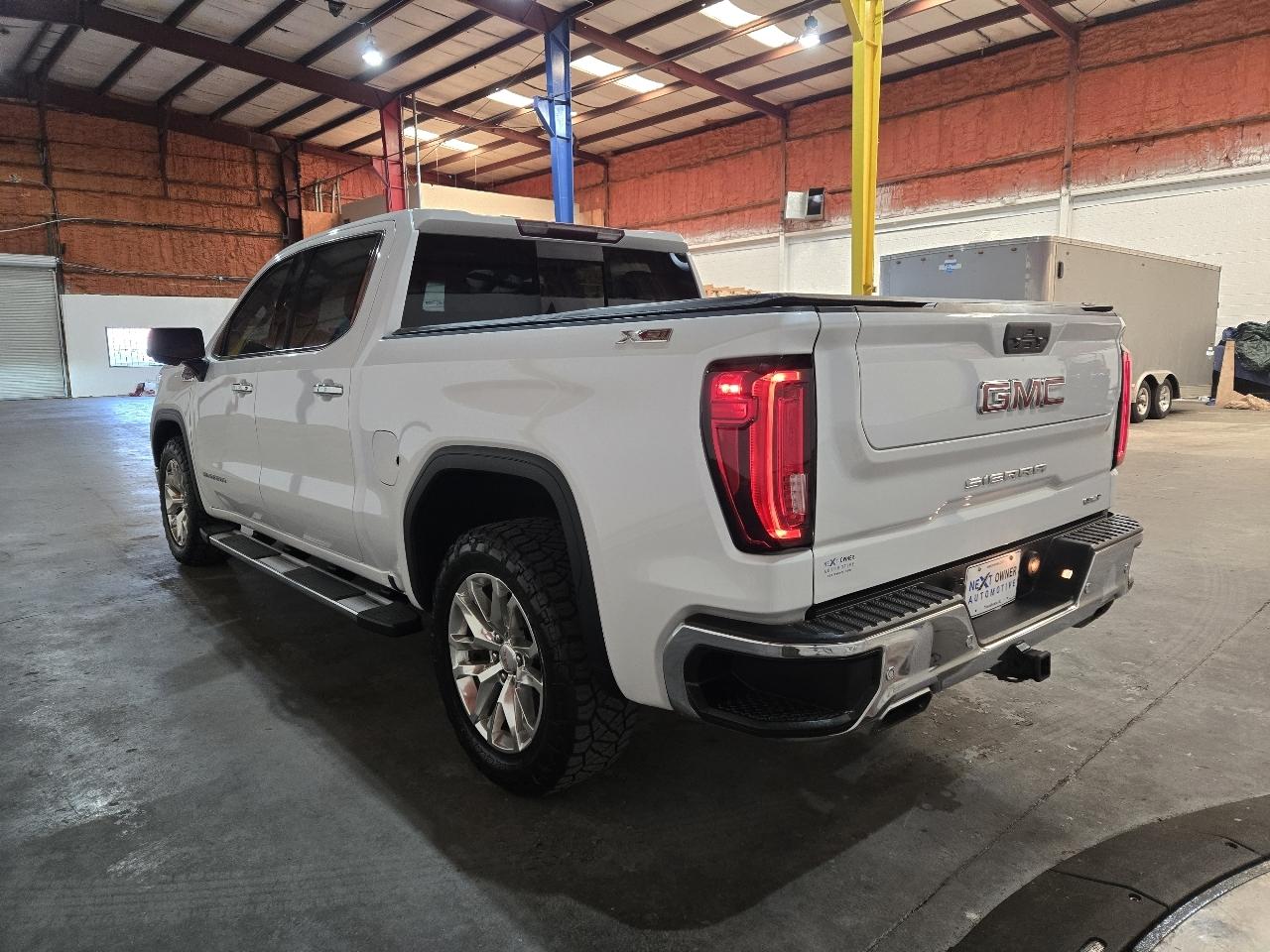 GMC Sierra 1500 4WD Crew Cab 147" SLT 2019