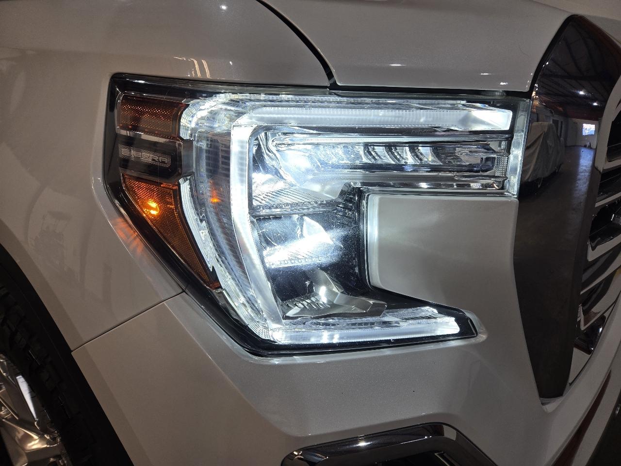 GMC Sierra 1500 4WD Crew Cab 147" SLT 2019