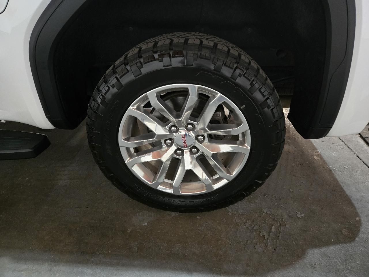 GMC Sierra 1500 4WD Crew Cab 147" SLT 2019