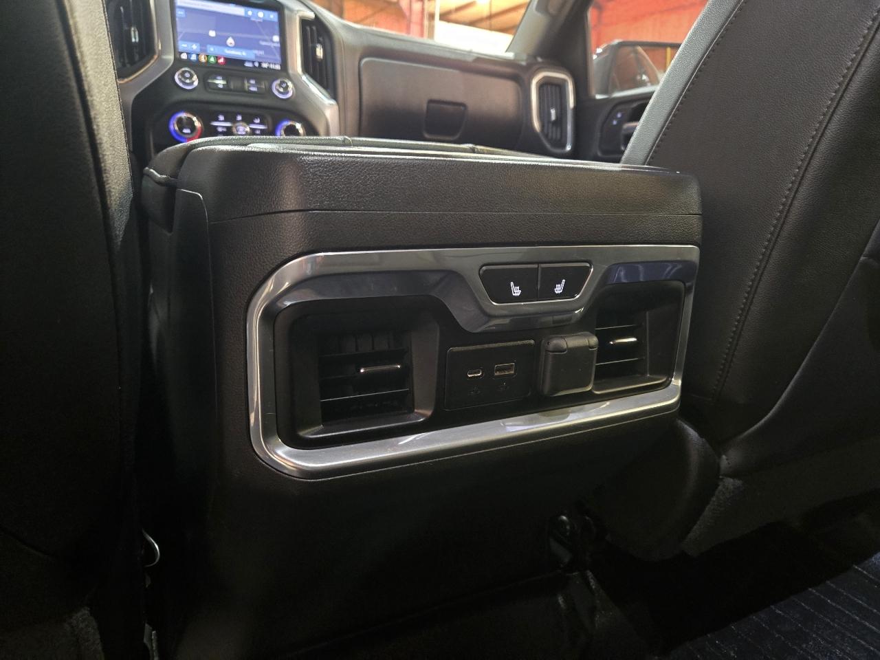 GMC Sierra 1500 4WD Crew Cab 147" SLT 2019