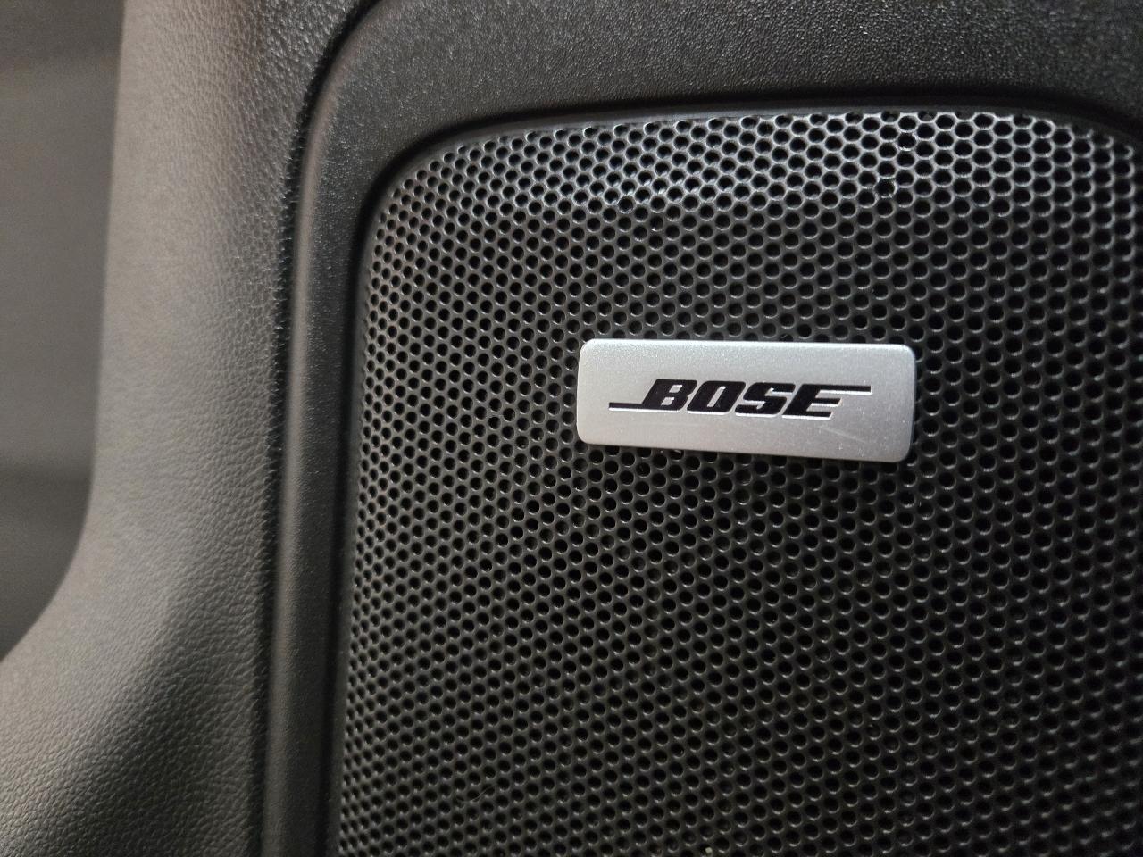 GMC Sierra 1500 4WD Crew Cab 147" SLT 2019