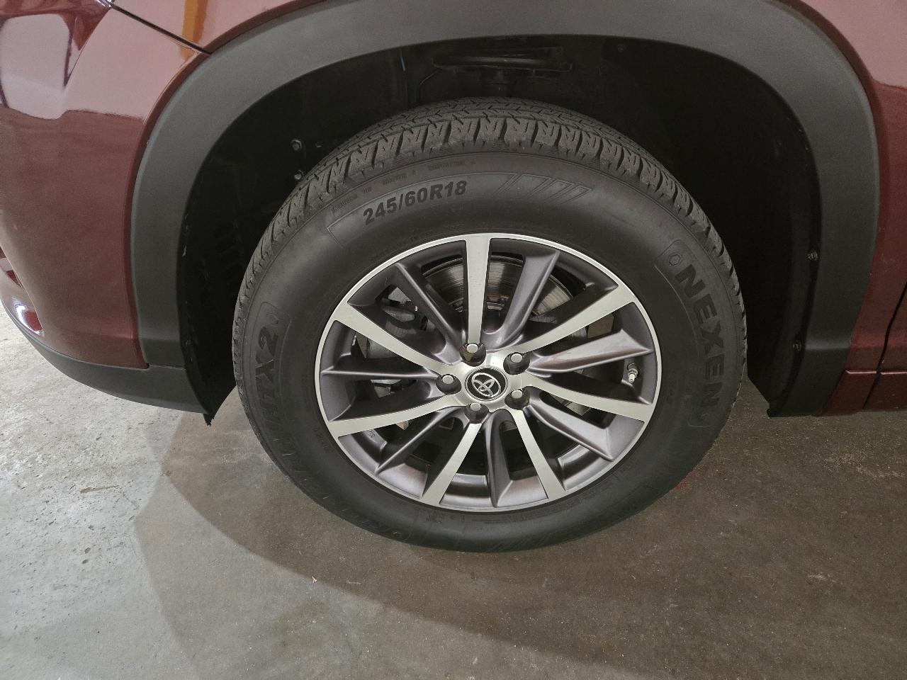 Toyota Highlander XLE Nav FWD V6 2018