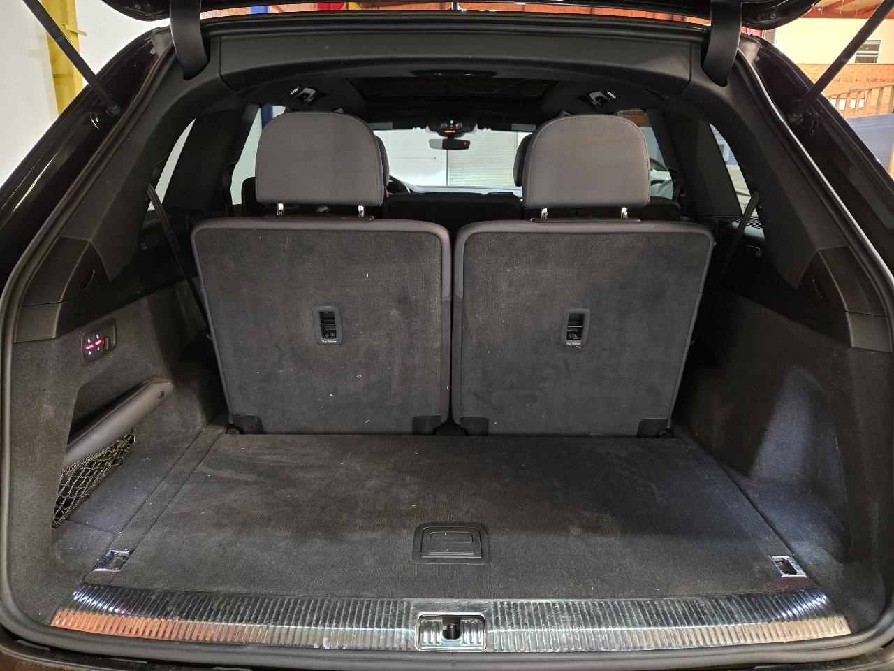 Audi Q7 Premium Plus 45 TFSI quattro 2021