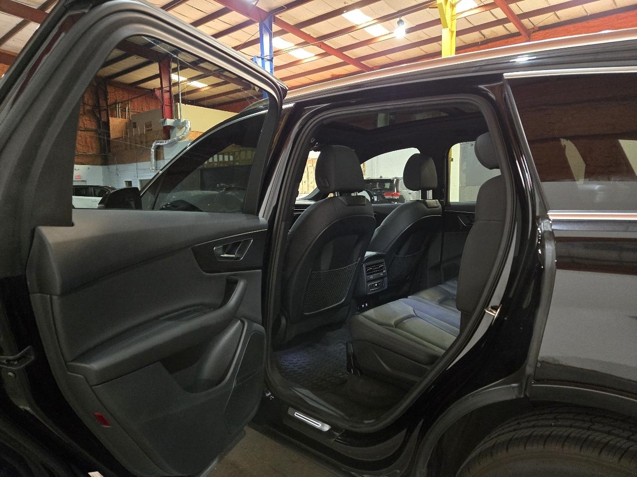 Audi Q7 Premium Plus 45 TFSI quattro 2021