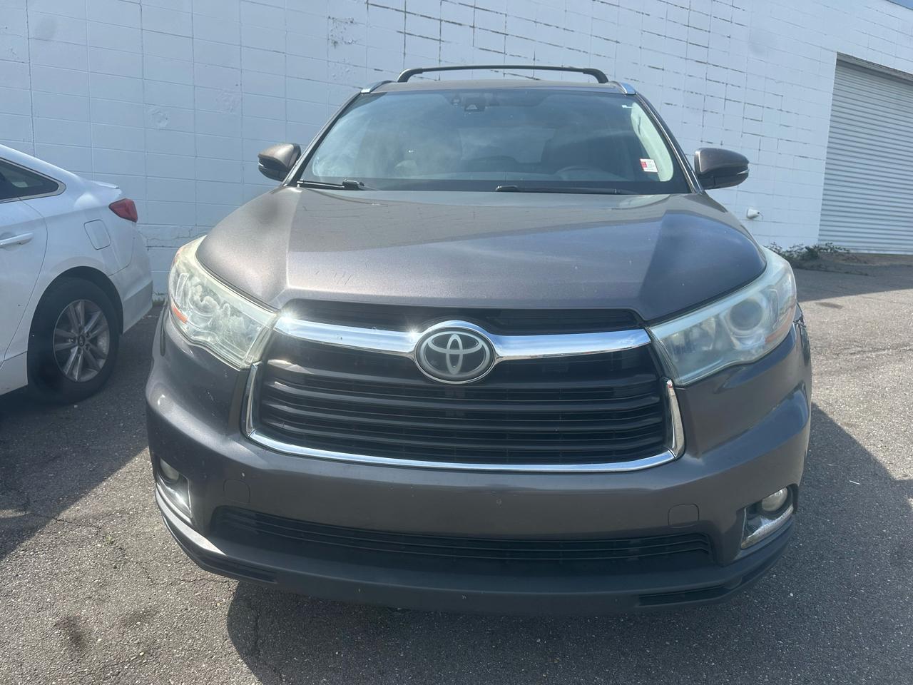 Toyota Highlander FWD 4dr V6 Limited (Natl) 2016