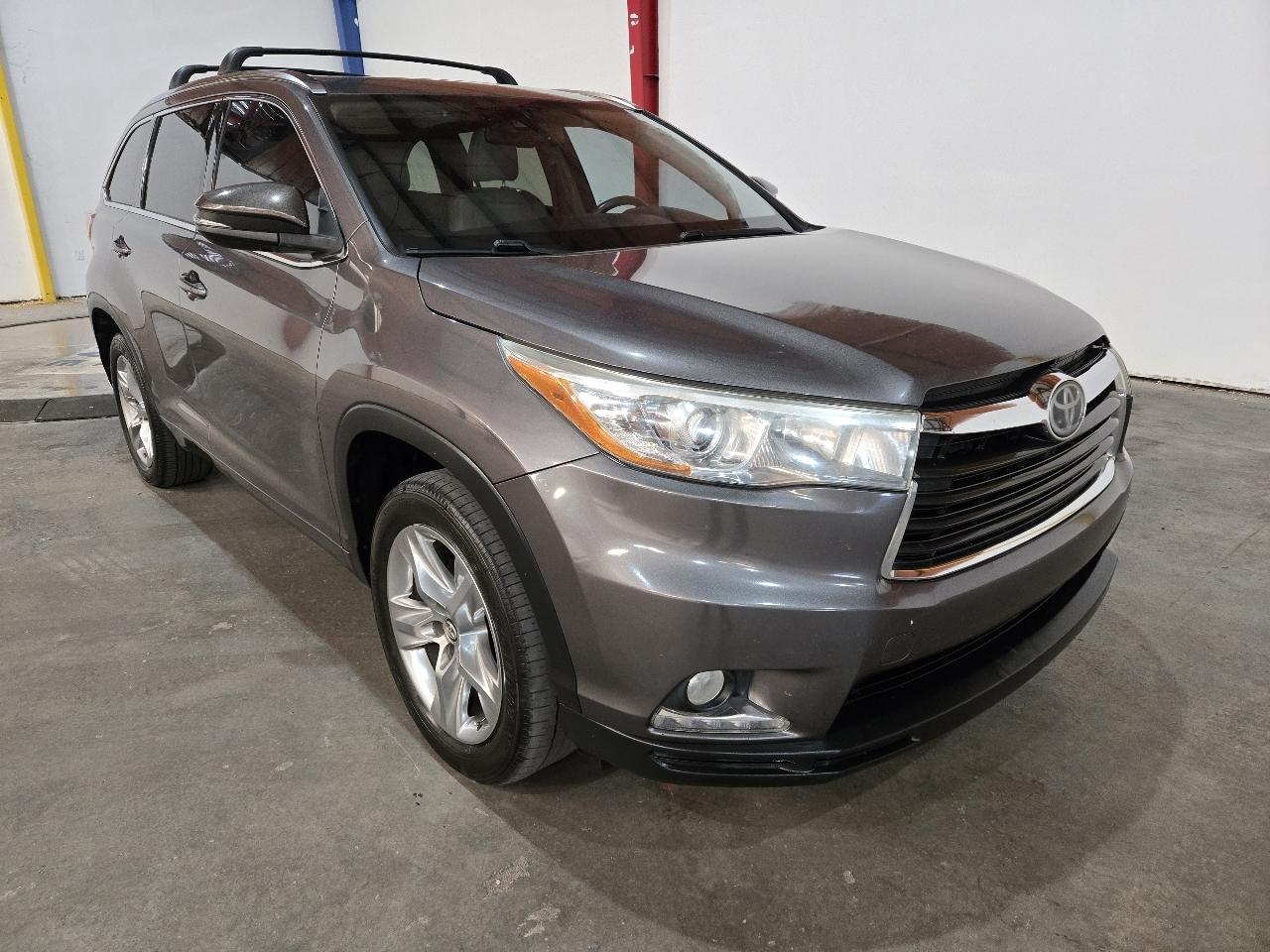 Toyota Highlander FWD 4dr V6 Limited (Natl) 2016