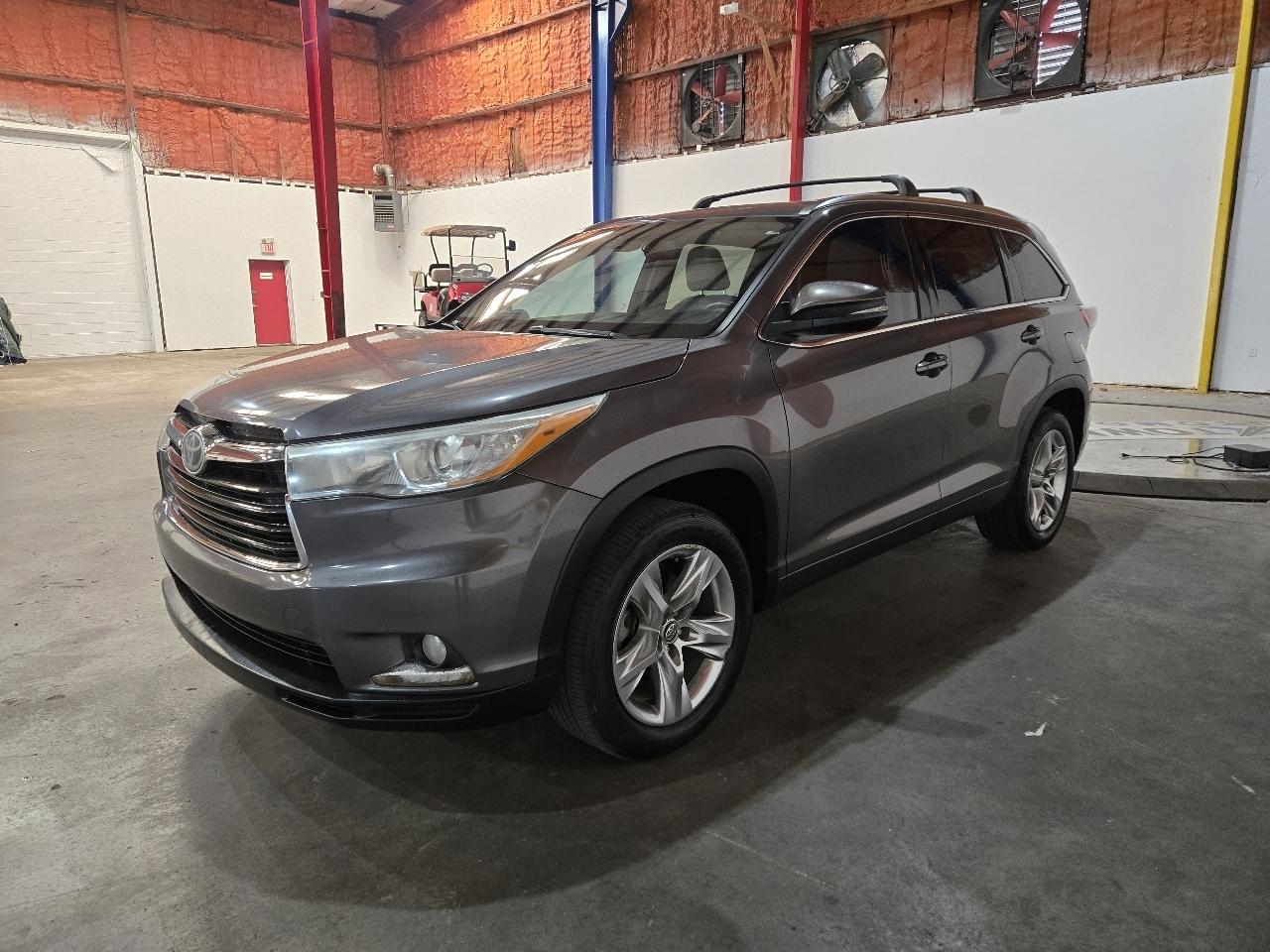 Toyota Highlander FWD 4dr V6 Limited (Natl) 2016