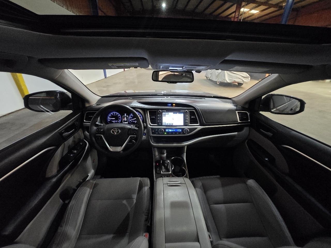 Toyota Highlander FWD 4dr V6 Limited (Natl) 2016