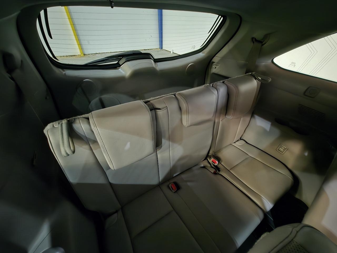 Toyota Highlander FWD 4dr V6 Limited (Natl) 2016