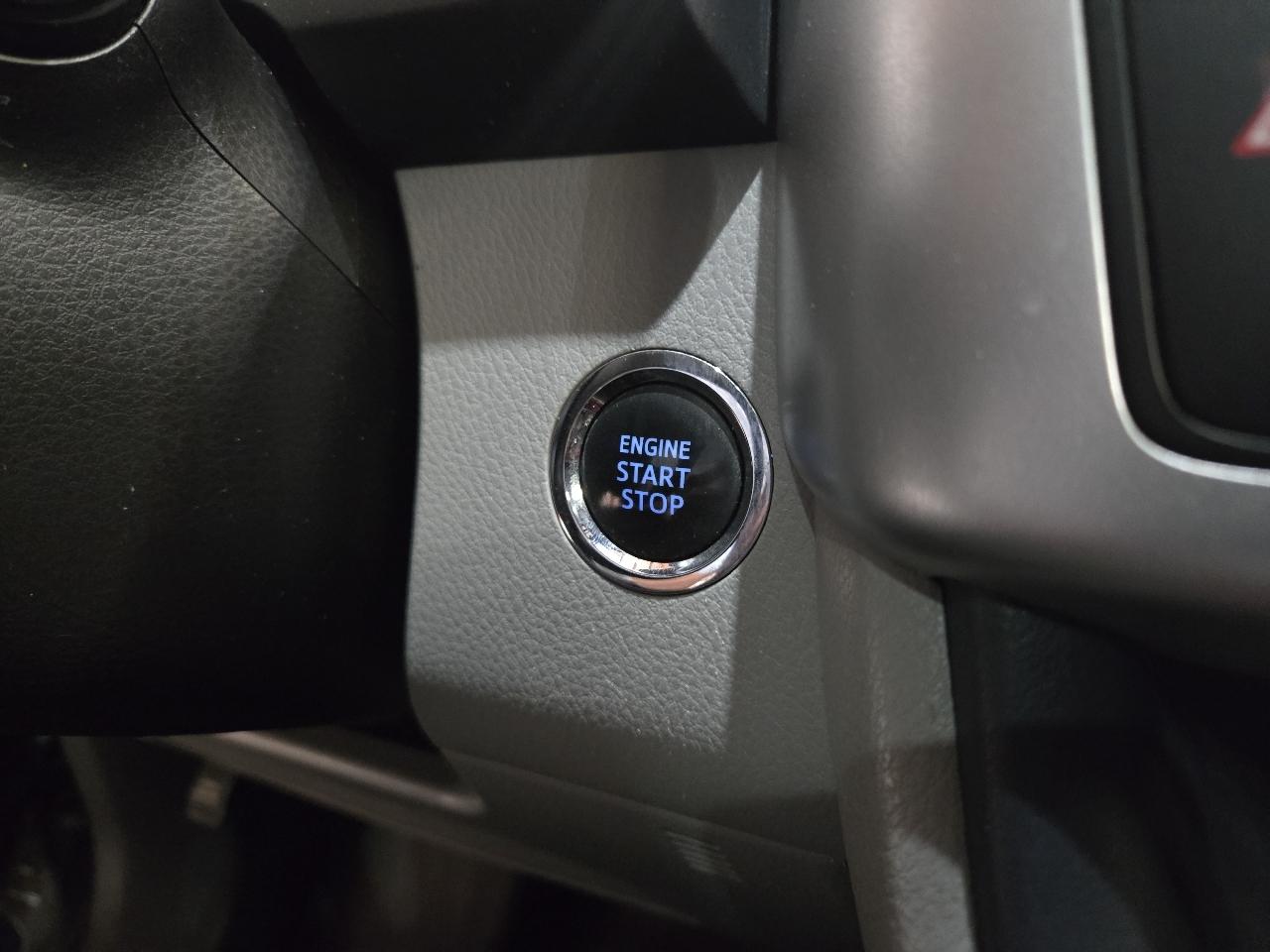 Toyota Highlander FWD 4dr V6 Limited (Natl) 2016