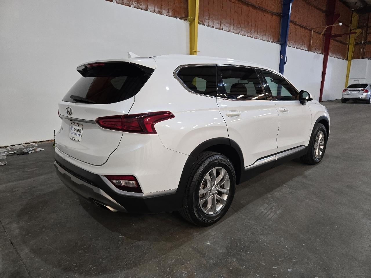 Hyundai Santa Fe SEL 2.4L Auto FWD 2020