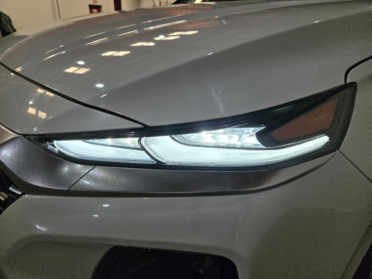 Hyundai Santa Fe SEL 2.4L Auto FWD 2020