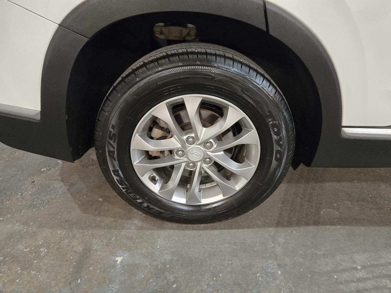 Hyundai Santa Fe SEL 2.4L Auto FWD 2020