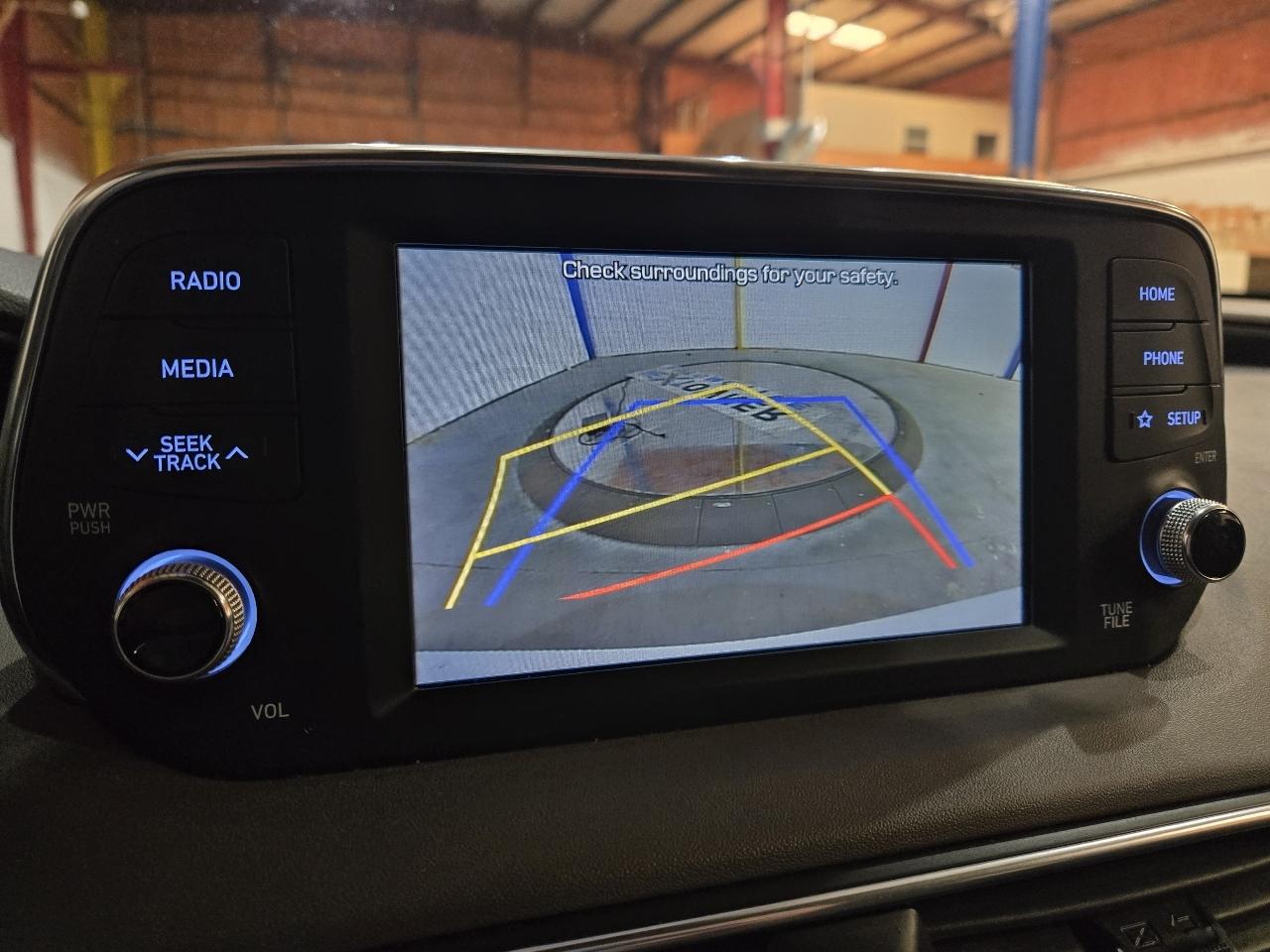 Hyundai Santa Fe SEL 2.4L Auto FWD 2020