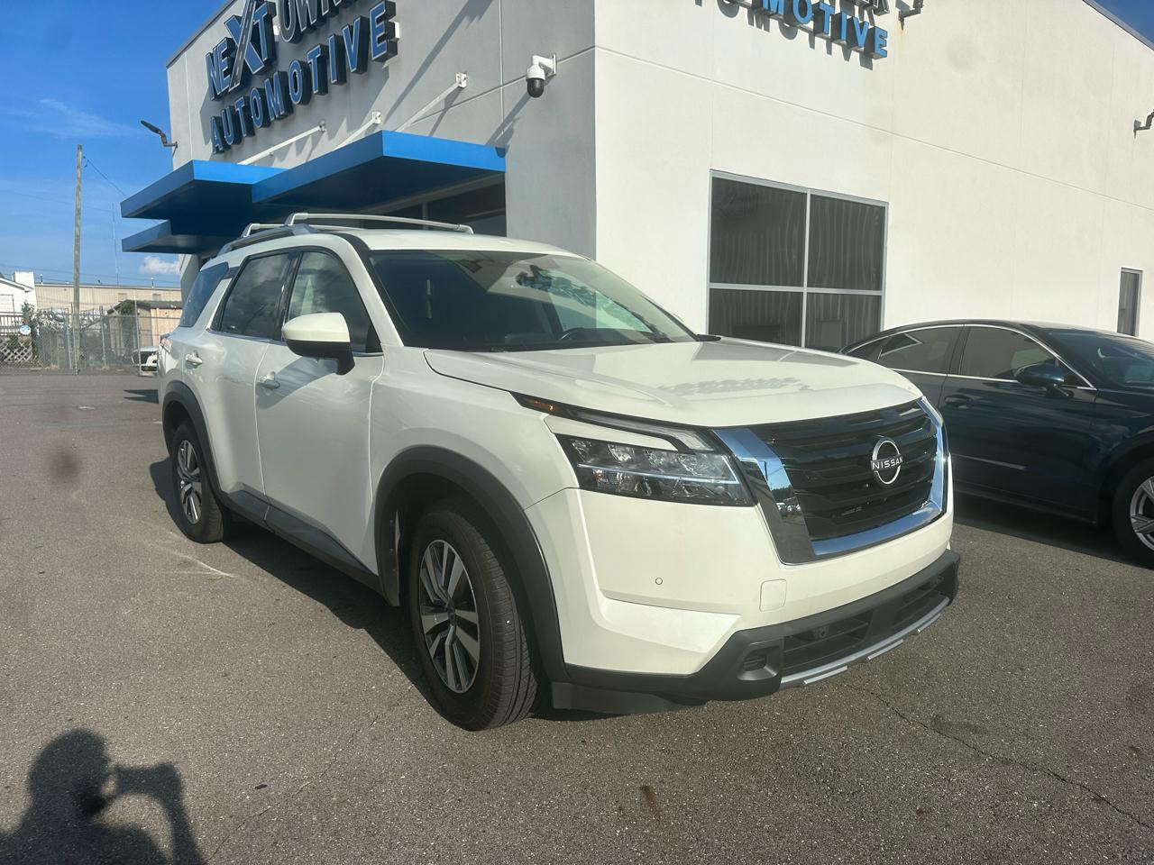 Nissan Pathfinder SL 4WD 2023