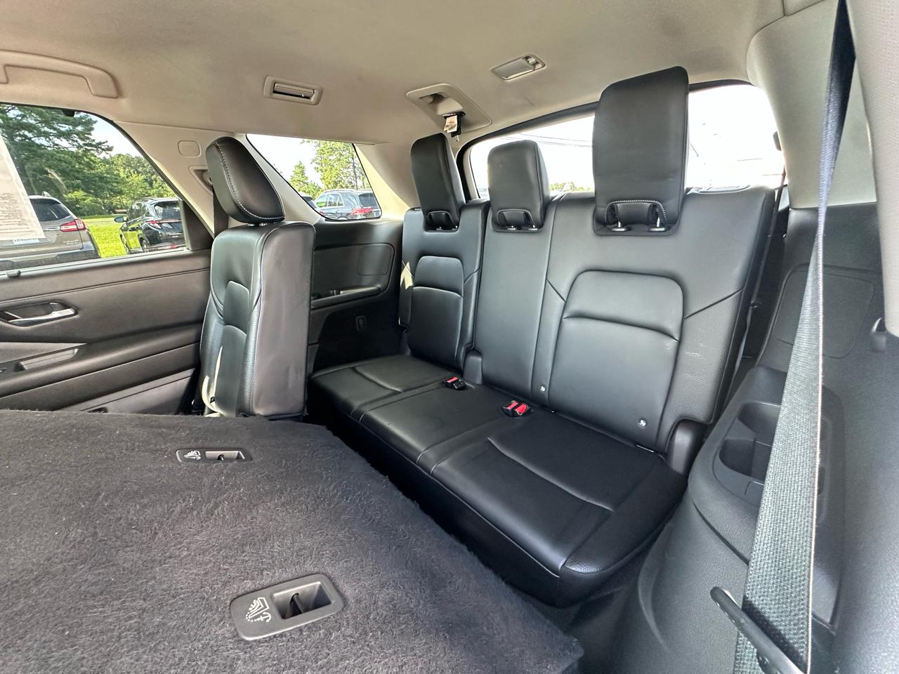 Nissan Pathfinder SL 4WD 2023