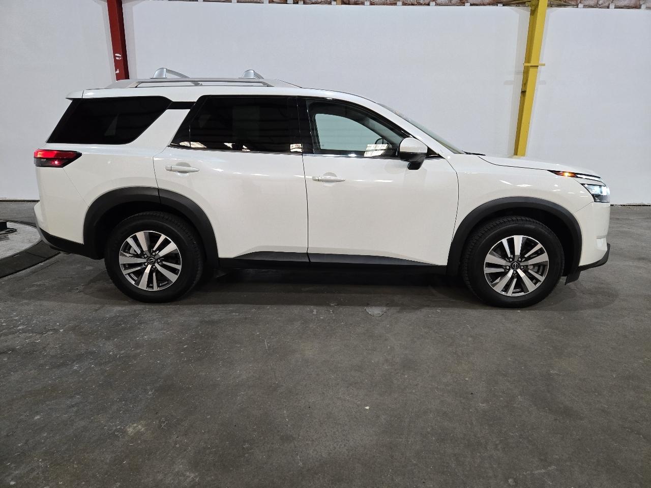 Nissan Pathfinder SL 4WD 2023