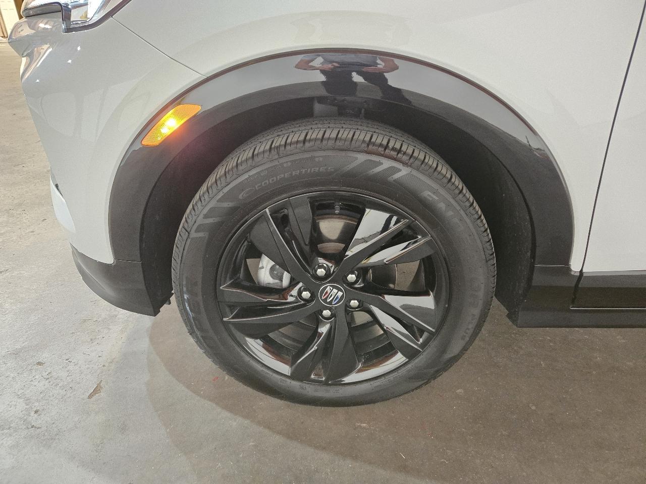 Buick Encore GX FWD 4dr Sport Touring 2024