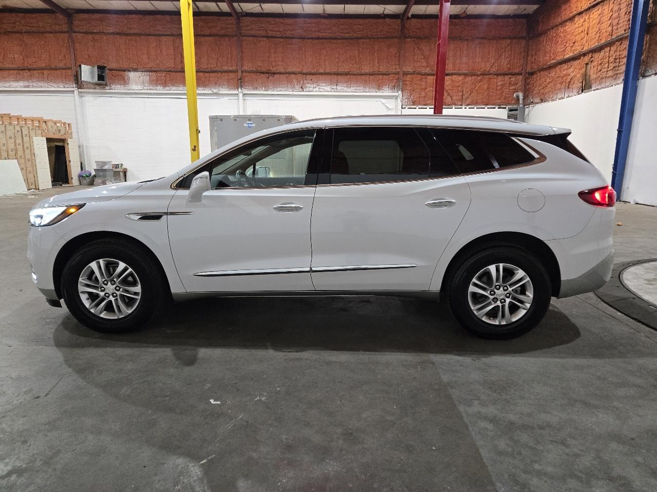 Buick Enclave FWD 4dr Premium 2018
