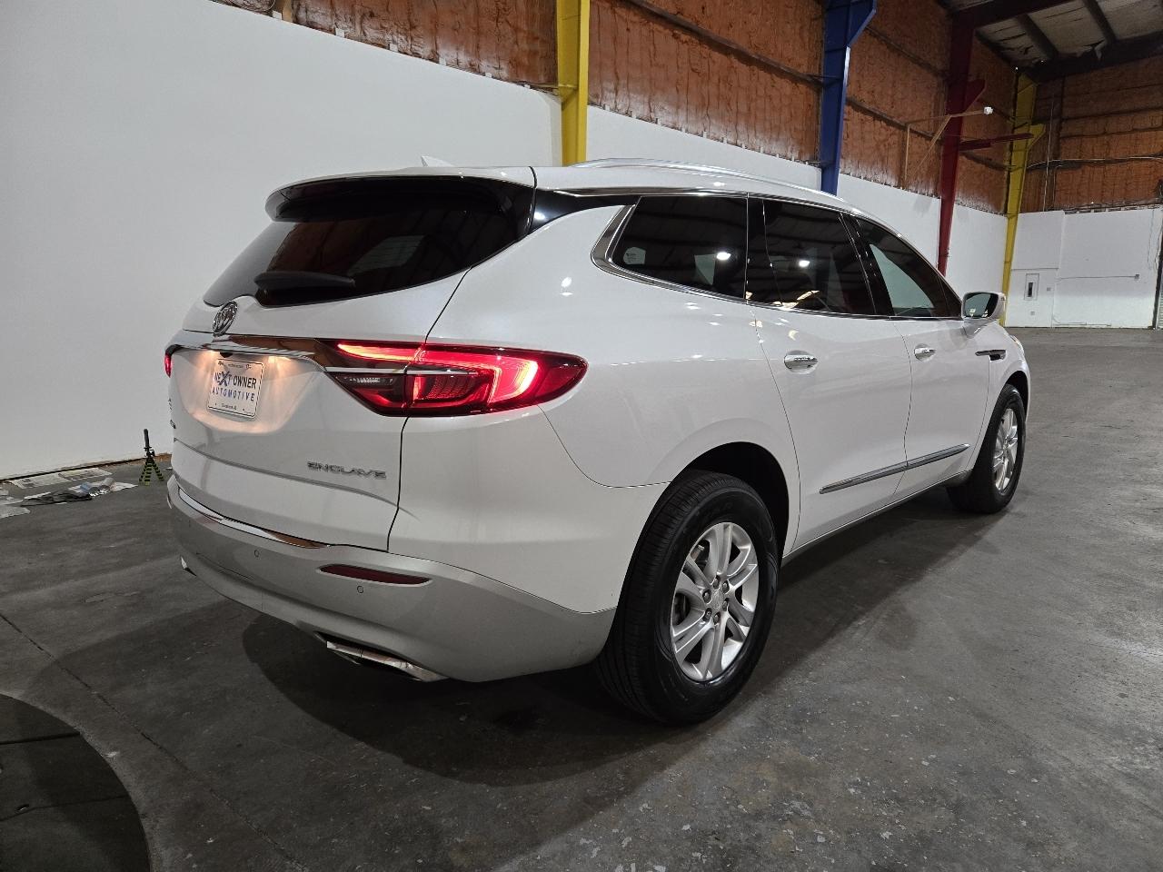 Buick Enclave FWD 4dr Premium 2018