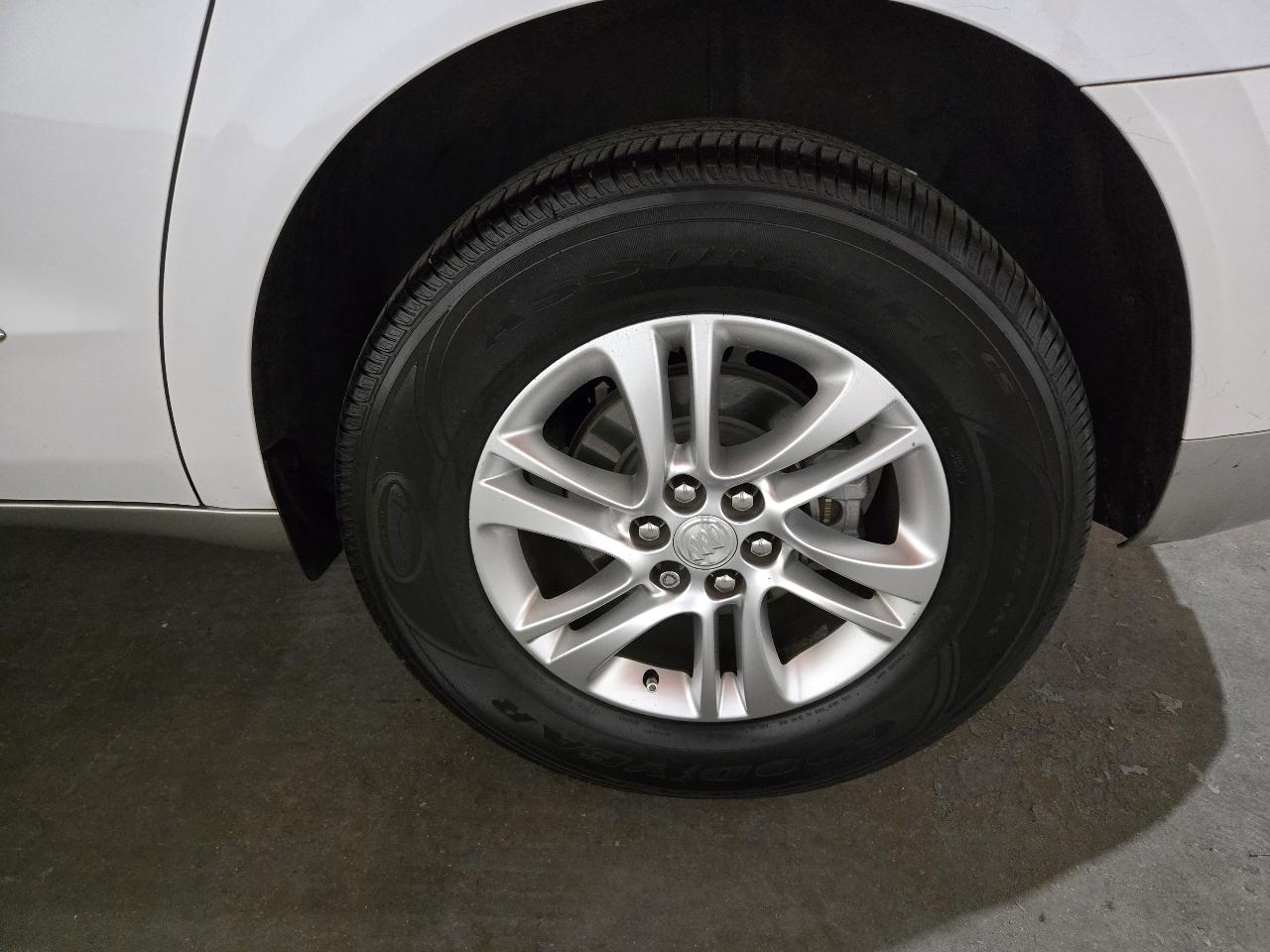 Buick Enclave FWD 4dr Premium 2018
