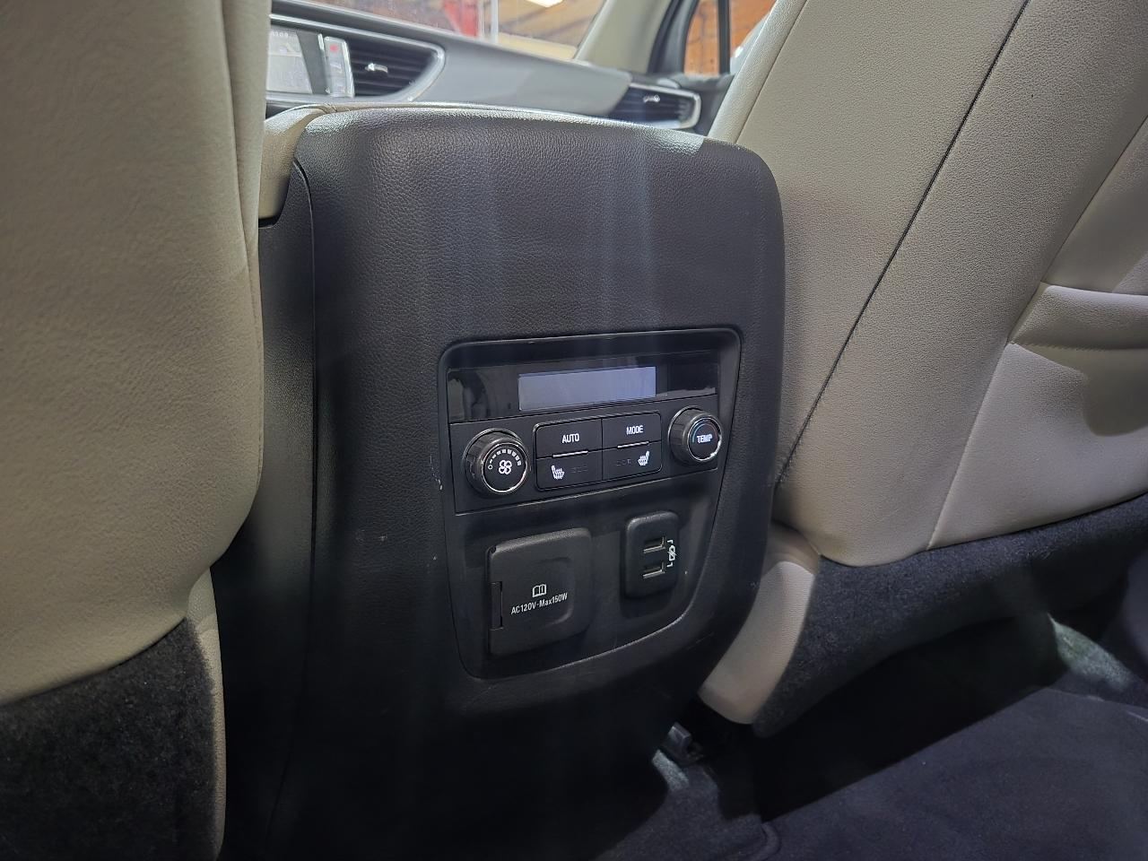 Buick Enclave FWD 4dr Premium 2018