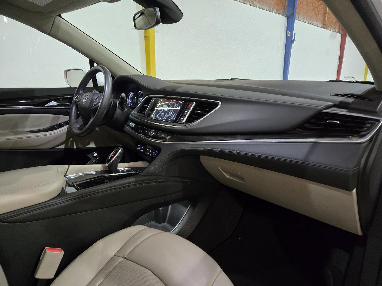 Buick Enclave FWD 4dr Premium 2018