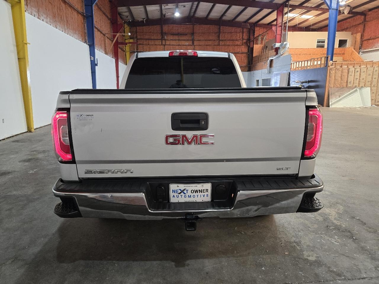 GMC Sierra 1500 4WD Crew Cab 143.5" SLT 2018