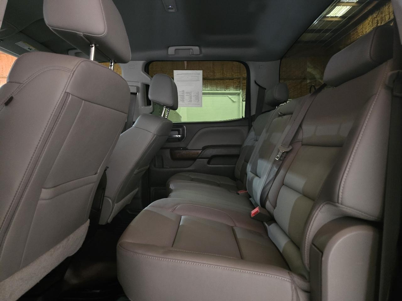 GMC Sierra 1500 4WD Crew Cab 143.5" SLT 2018