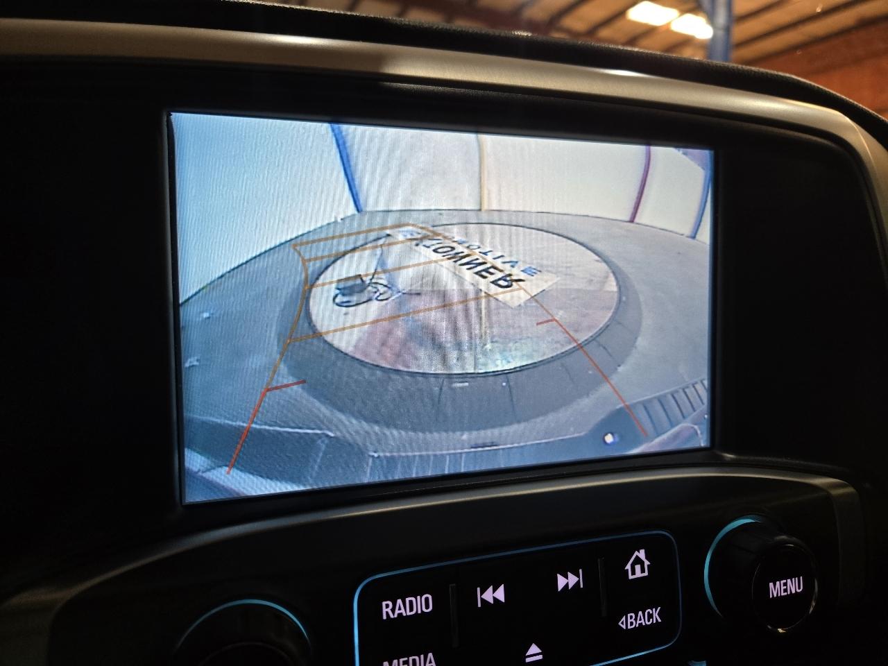 GMC Sierra 1500 4WD Crew Cab 143.5" SLT 2018