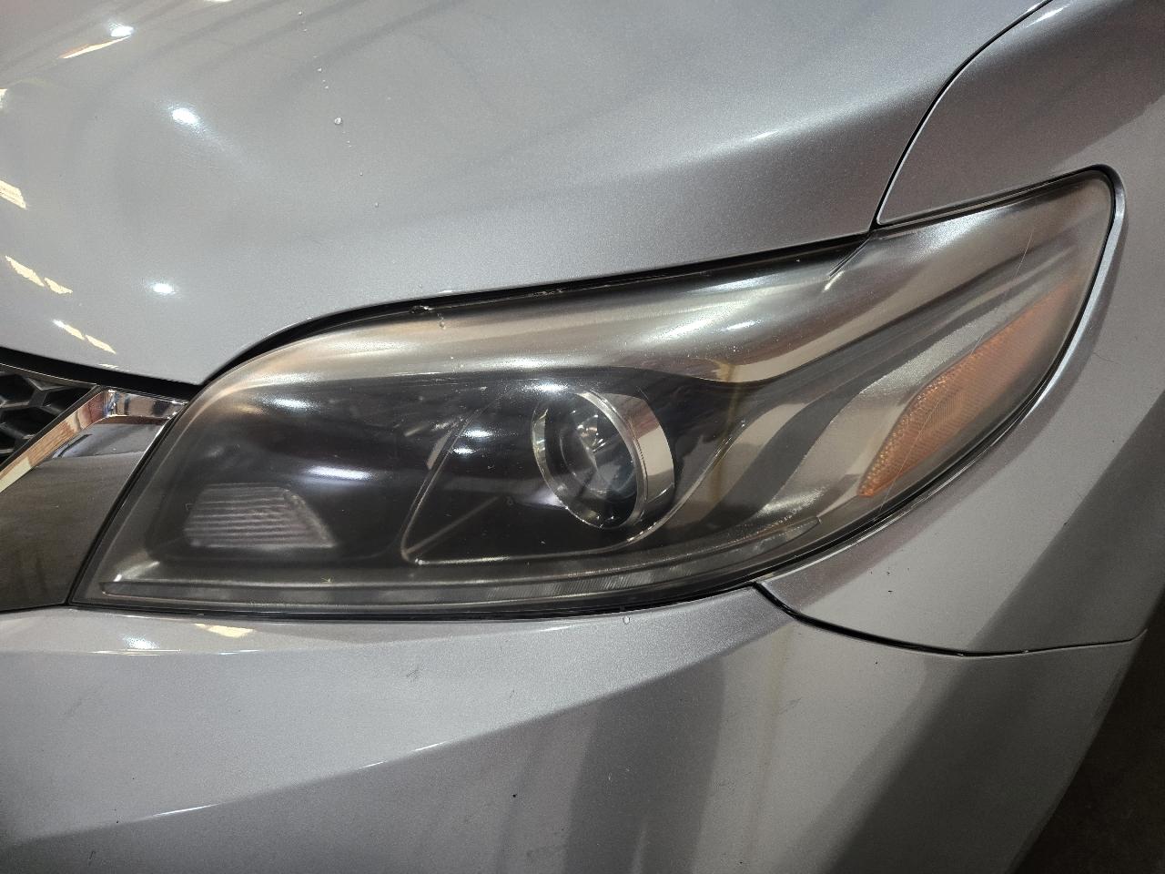 Toyota Sienna 5dr 8-Pass Van SE FWD (Natl) 2016