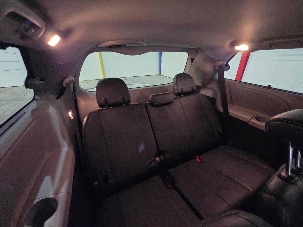 Toyota Sienna 5dr 8-Pass Van SE FWD (Natl) 2016