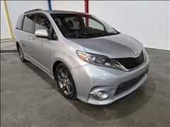 2016 Toyota Sienna 