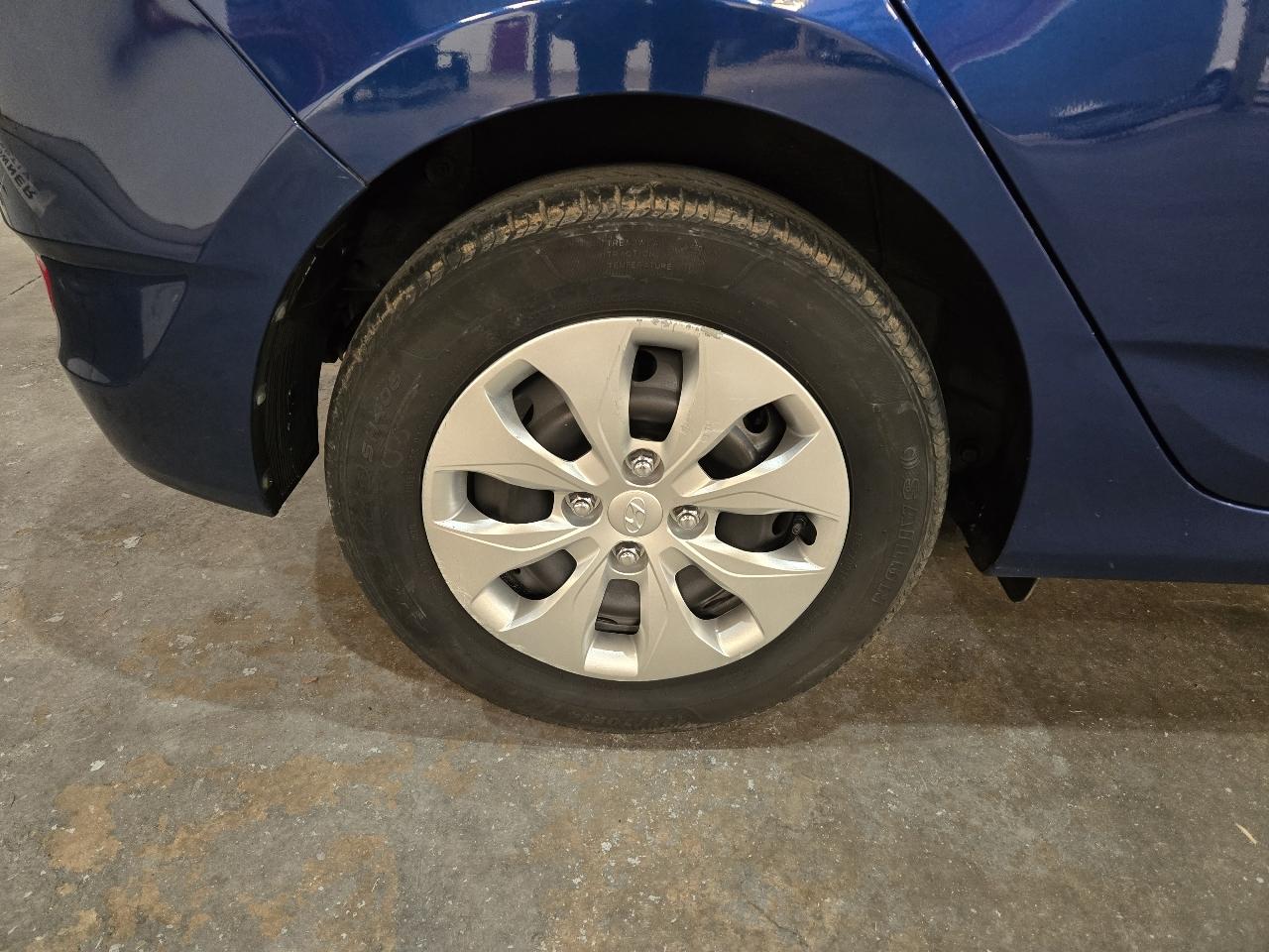 Hyundai Accent 5dr HB Auto SE 2016