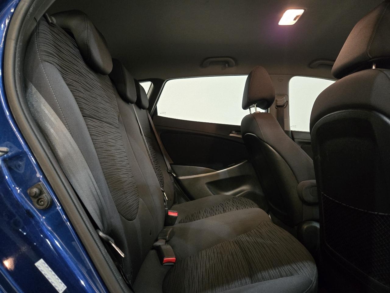 Hyundai Accent 5dr HB Auto SE 2016