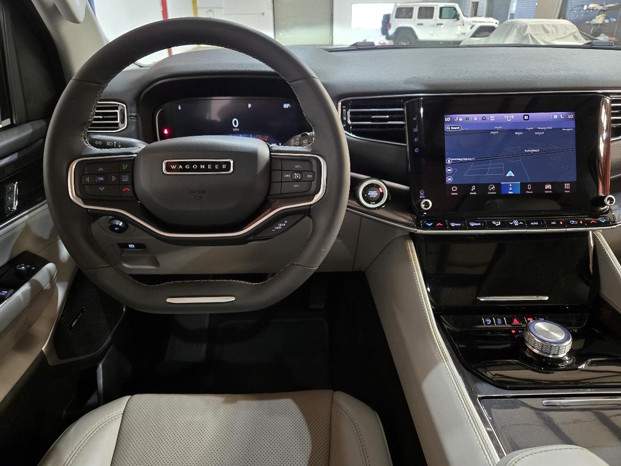 Jeep Wagoneer 4x2 2023