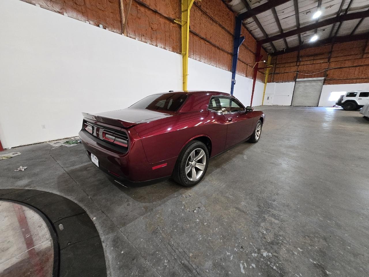 Dodge Challenger SXT RWD 2019
